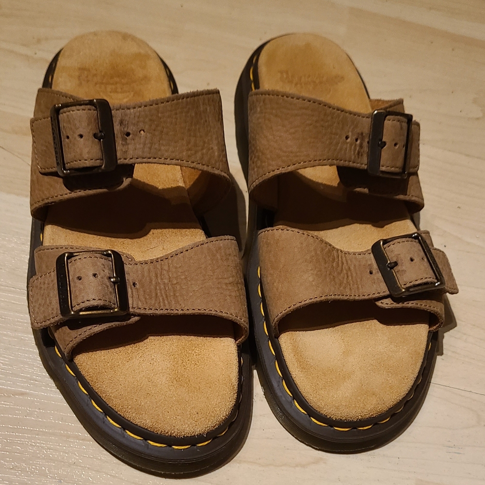 'Dr. Martens' - Suede Sandals